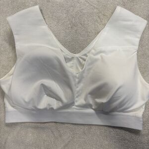 Tommie Copper Women’s XL White Copper Infused Sports Bra Comfort Support